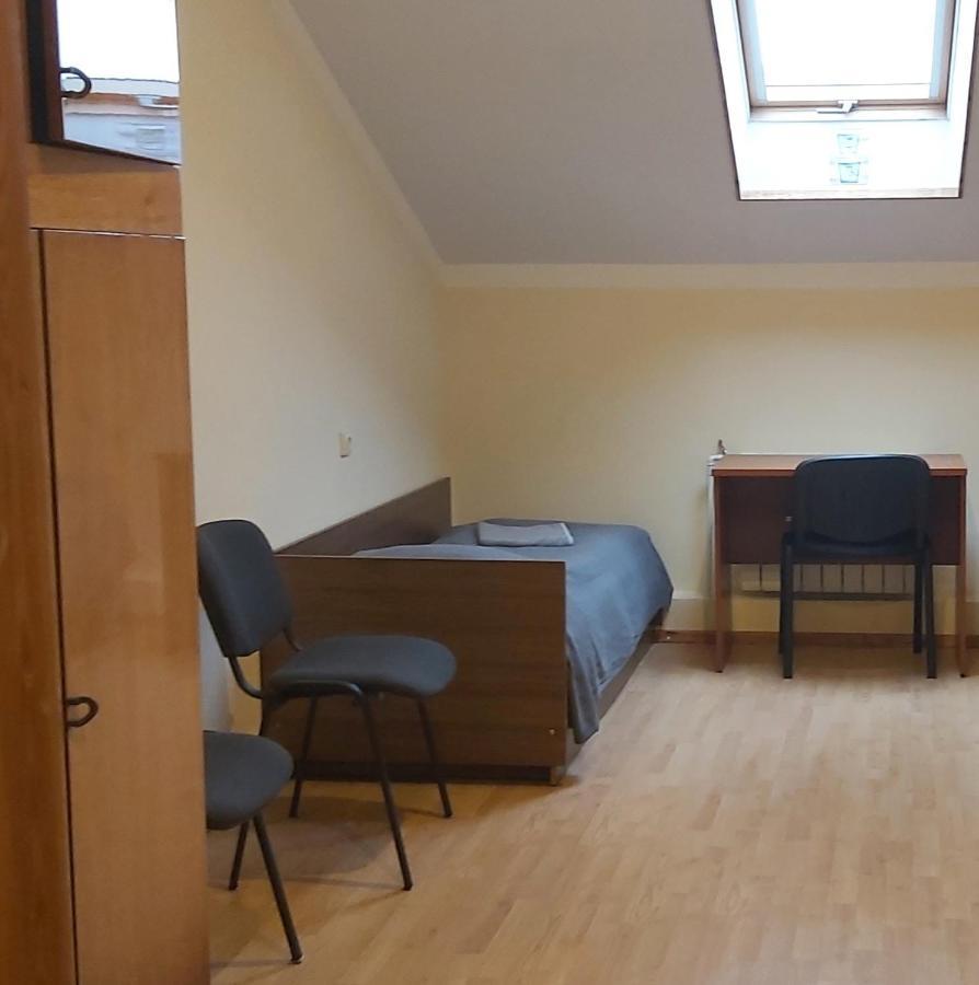 Tiesiog Hostelis Salcininkai Exteriör bild